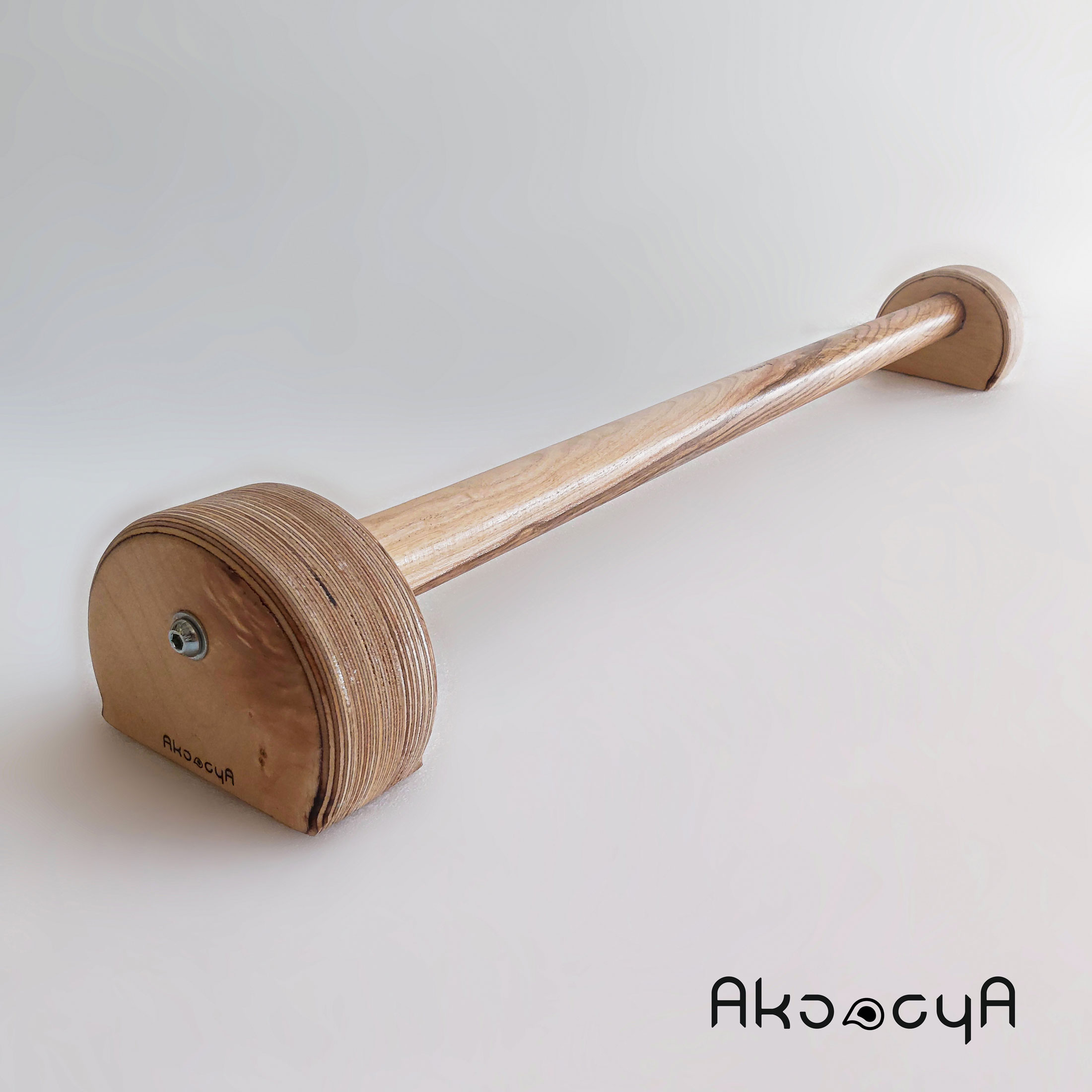 میله بار تمام چوبی