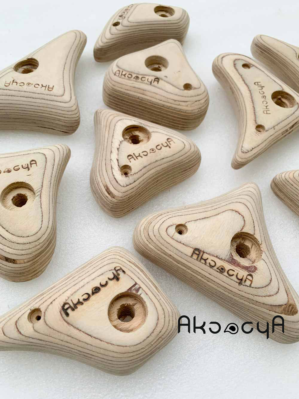 گیره های سنگ نوردی