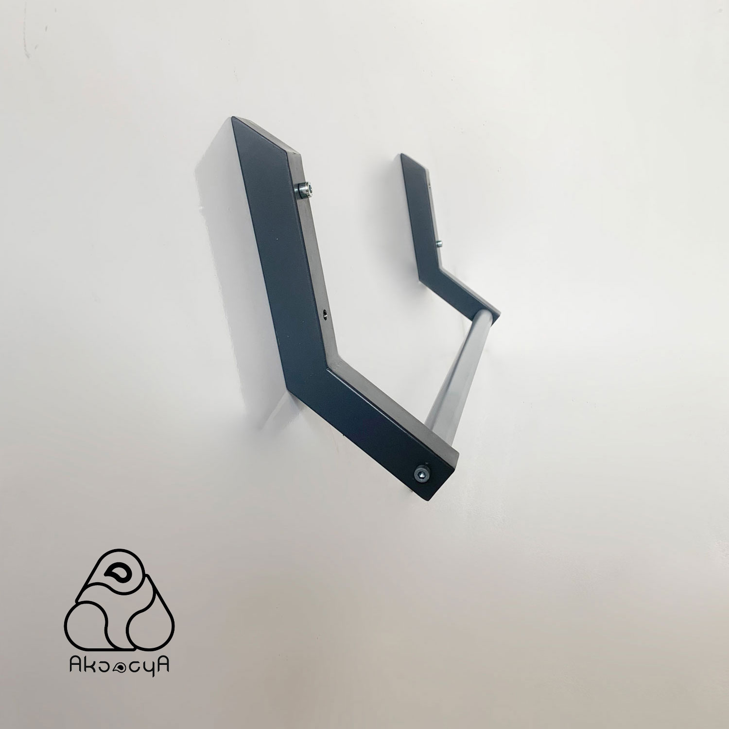 گیره ی پا دراز نشست و شنا