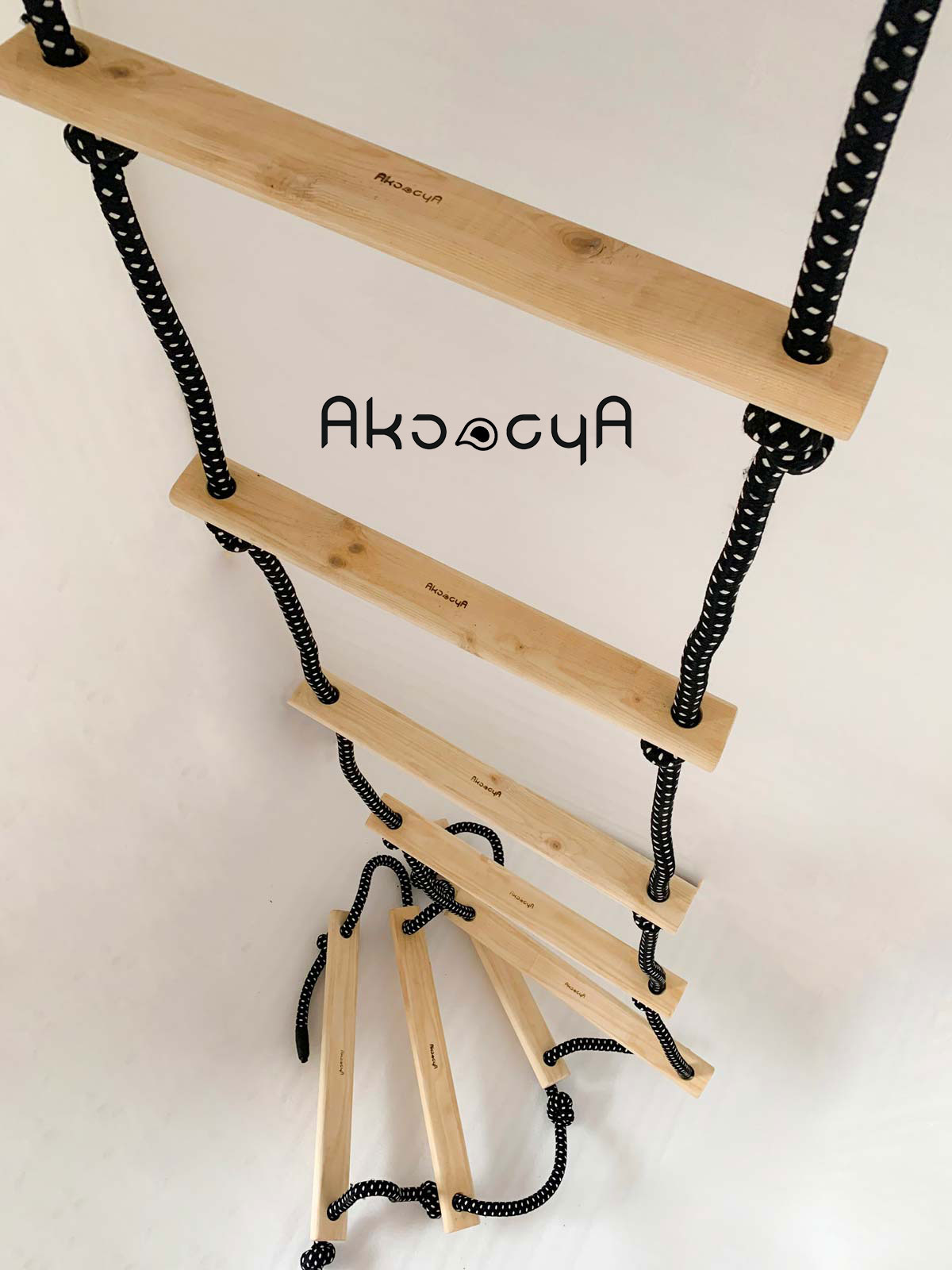 نردبان معلق