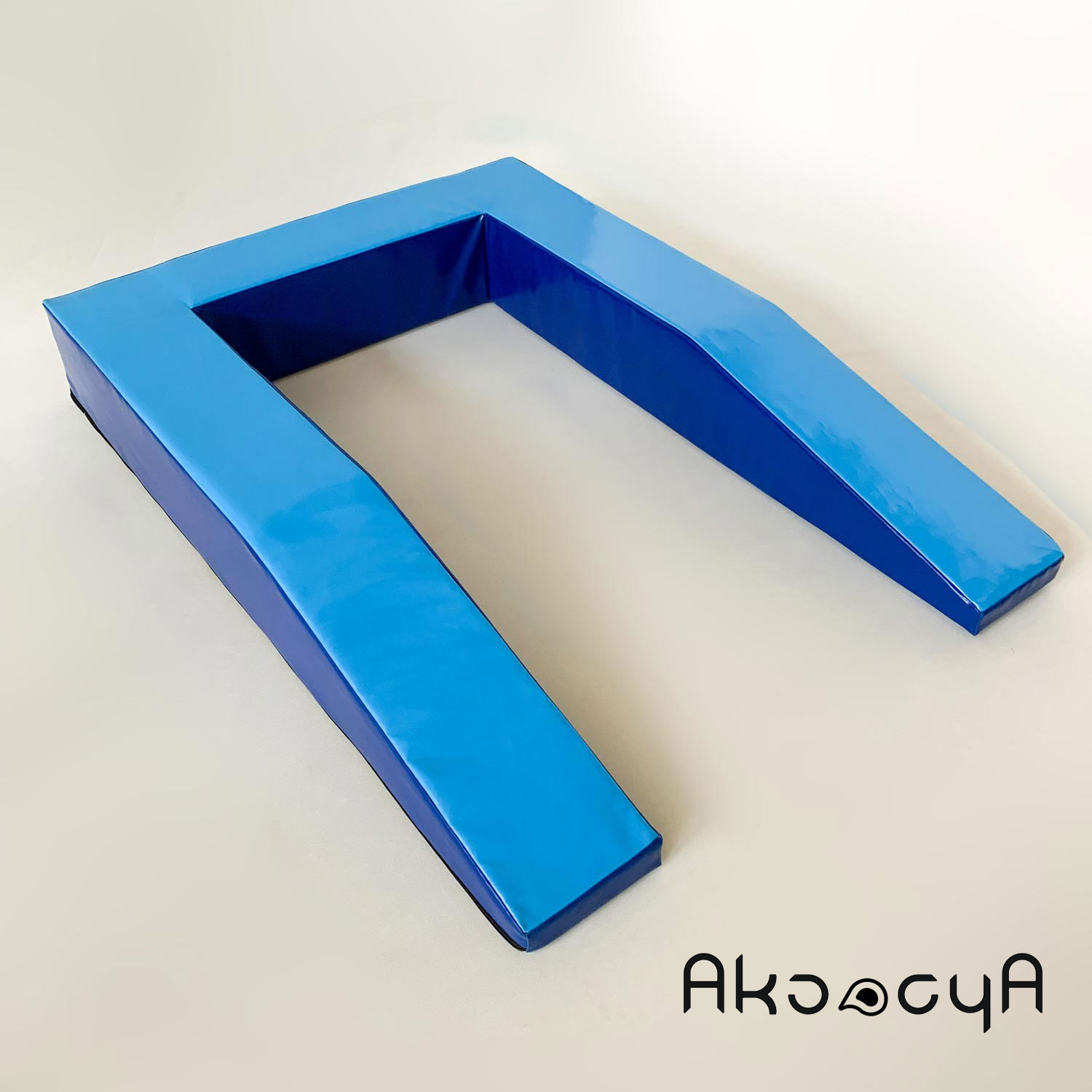 محافظ پیش تخته